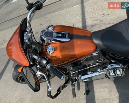 Оранжевый Харлей-Дэвидсон Sport Glide, объемом двигателя 1.7 л и пробегом 10 тыс. км за 22800 $, фото 4 на Automoto.ua