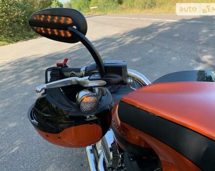 Оранжевый Харлей-Дэвидсон Sport Glide, объемом двигателя 1.7 л и пробегом 10 тыс. км за 22800 $, фото 8 на Automoto.ua