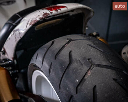 Білий Харлей-Девідсон VRSCD Night Rod, об'ємом двигуна 1.25 л та пробігом 27 тис. км за 28000 $, фото 27 на Automoto.ua