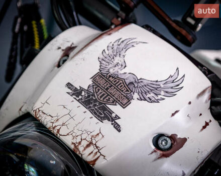 Білий Харлей-Девідсон VRSCD Night Rod, об'ємом двигуна 1.25 л та пробігом 27 тис. км за 28000 $, фото 21 на Automoto.ua