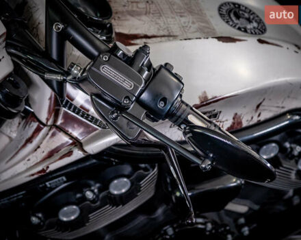 Белый Харлей-Дэвидсон VRSCD Night Rod, объемом двигателя 1.25 л и пробегом 27 тыс. км за 28000 $, фото 16 на Automoto.ua