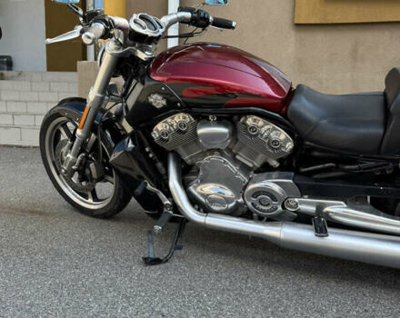 Красный Харлей-Дэвидсон VRSCF V-Rod Muscle, объемом двигателя 1.25 л и пробегом 17 тыс. км за 19900 $, фото 4 на Automoto.ua