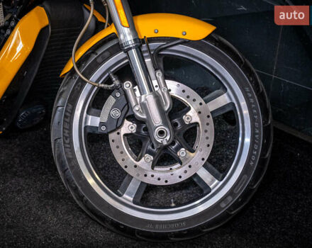 Желтый Харлей-Дэвидсон VRSCF V-Rod Muscle, объемом двигателя 0 л и пробегом 5 тыс. км за 25000 $, фото 8 на Automoto.ua