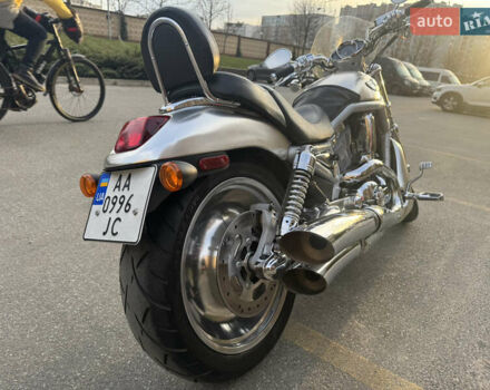 Харлей-Девідсон VRSCSE Screamin Eagle V-Rod 2003 у Києві на Automoto.ua Харлей-Девідсон VRSCSE Screamin Eagle V-Rod, об'ємом двигуна 1.25 л та пробігом 7 тис. км за 15000 $, фото 1 на Automoto.ua