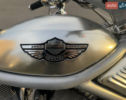 Харлей-Девідсон VRSCSE Screamin Eagle V-Rod 2003 у Києві на Automoto.ua Харлей-Девідсон VRSCSE Screamin Eagle V-Rod, об'ємом двигуна 1.25 л та пробігом 7 тис. км за 15000 $, фото 3 на Automoto.ua
