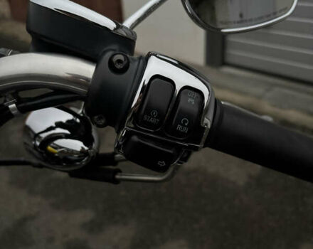 Черный Харлей-Дэвидсон XL 1200C, объемом двигателя 1.2 л и пробегом 18 тыс. км за 7900 $, фото 6 на Automoto.ua