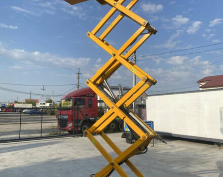 Хаулот Compact 8, объемом двигателя 2.45 л и пробегом 0 тыс. км за 5800 $, фото 3 на Automoto.ua