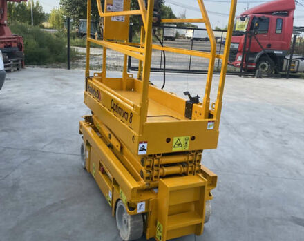 Хаулот Compact 8, объемом двигателя 2.45 л и пробегом 0 тыс. км за 5800 $, фото 7 на Automoto.ua