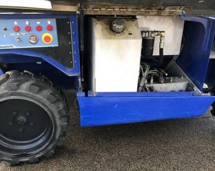 Хаулот Другая, объемом двигателя 0 л и пробегом 0 тыс. км за 21376 $, фото 7 на Automoto.ua