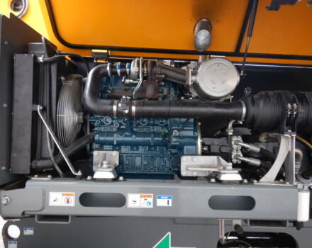 Хаулот Другая, объемом двигателя 0 л и пробегом 0 тыс. км за 122711 $, фото 1 на Automoto.ua