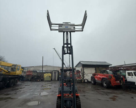 Оранжевый Хели CPCD 35, объемом двигателя 2 л и пробегом 1 тыс. км за 18000 $, фото 1 на Automoto.ua