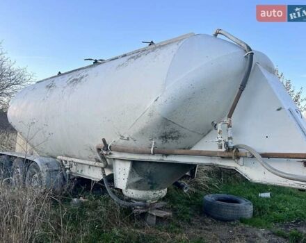 Белый Хендрикс BPW, объемом двигателя 0 л и пробегом 100 тыс. км за 8000 $, фото 4 на Automoto.ua