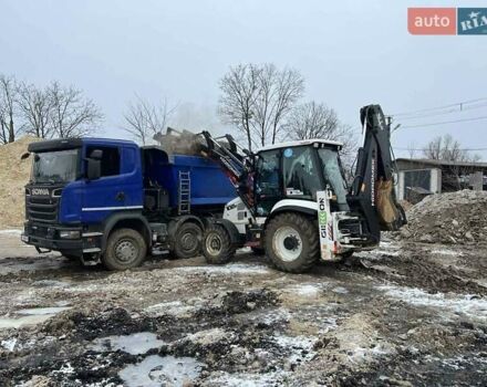 Белый Гидромек ХМК 102Б, объемом двигателя 4.4 л и пробегом 0 тыс. км за 95624 $, фото 1 на Automoto.ua