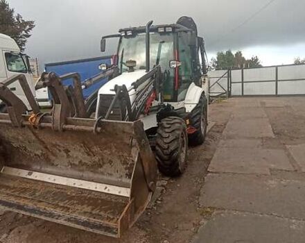 Белый Гидромек HMK 102B Alpha, объемом двигателя 4.4 л и пробегом 650 тыс. км за 71861 $, фото 10 на Automoto.ua