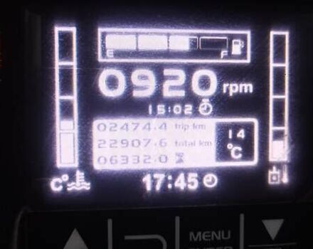 Белый Гидромек HMK 102B Alpha, объемом двигателя 4.4 л и пробегом 650 тыс. км за 71861 $, фото 4 на Automoto.ua