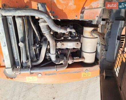 Хитачи ЗКС 2005 в Одессе на Automoto.ua Хитачи ЗКС, объемом двигателя 0 л и пробегом 9 тыс. км за 45705 $, фото 9 на Automoto.ua