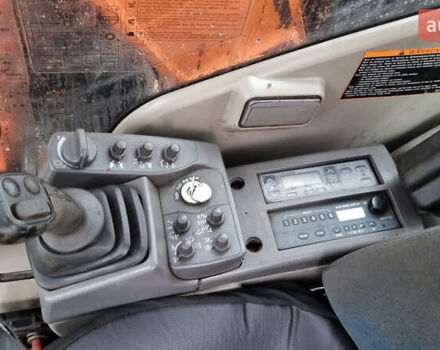 Хитачи ZX 210LC-5B, объемом двигателя 0 л и пробегом 9 тыс. км за 60773 $, фото 9 на Automoto.ua