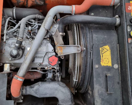 Хитачи ZX 210LC-5B, объемом двигателя 0 л и пробегом 9 тыс. км за 60773 $, фото 12 на Automoto.ua