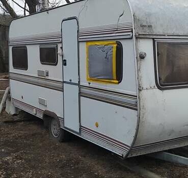 Белый Хобби 460, объемом двигателя 0 л и пробегом 100 тыс. км за 2000 $, фото 1 на Automoto.ua