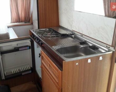 Хобби 460 1990 в Львове на Automoto.ua Белый Хобби 460, объемом двигателя 0 л и пробегом 15 тыс. км за 3910 $, фото 9 на Automoto.ua