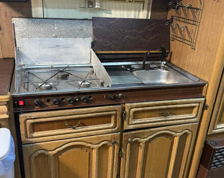Белый Хобби 480, объемом двигателя 0 л и пробегом 100 тыс. км за 7500 $, фото 26 на Automoto.ua