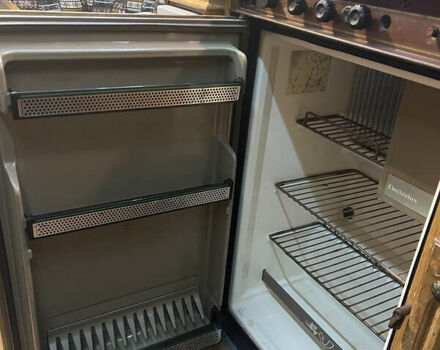 Хобби 480 1986 в Харькове на Automoto.ua Белый Хобби 480, объемом двигателя 0 л и пробегом 100 тыс. км за 7000 $, фото 29 на Automoto.ua