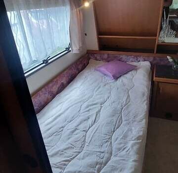 Білий Хоббі Екселлент, об'ємом двигуна 0 л та пробігом 2 тис. км за 9799 $, фото 17 на Automoto.ua