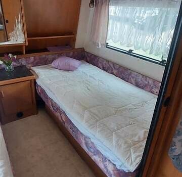 Білий Хоббі Екселлент, об'ємом двигуна 0 л та пробігом 2 тис. км за 9799 $, фото 36 на Automoto.ua