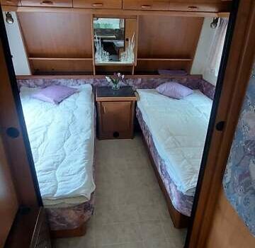 Білий Хоббі Екселлент, об'ємом двигуна 0 л та пробігом 2 тис. км за 9799 $, фото 32 на Automoto.ua