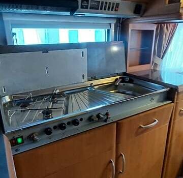 Білий Хоббі Екселлент, об'ємом двигуна 0 л та пробігом 3 тис. км за 9499 $, фото 25 на Automoto.ua