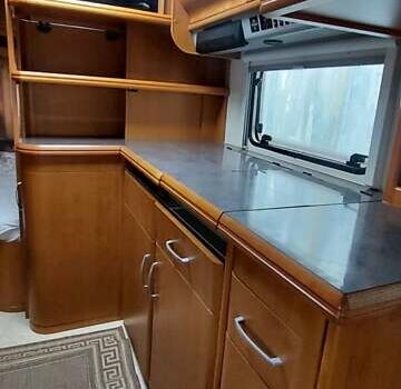 Білий Хоббі Екселлент, об'ємом двигуна 0 л та пробігом 3 тис. км за 9499 $, фото 15 на Automoto.ua