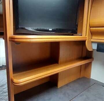 Білий Хоббі Екселлент, об'ємом двигуна 0 л та пробігом 3 тис. км за 9499 $, фото 19 на Automoto.ua
