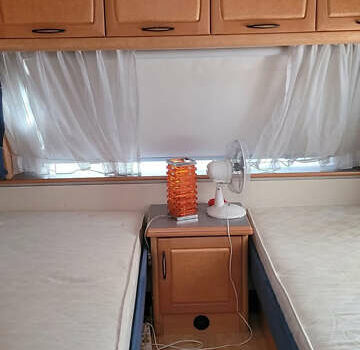 Белый Хобби Екслюзив, объемом двигателя 0 л и пробегом 5 тыс. км за 4950 $, фото 4 на Automoto.ua