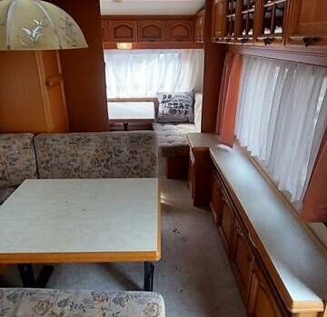 Хоббі Престиж 1996 у Житомирі на Automoto.ua Хоббі Престиж, об'ємом двигуна 0 л та пробігом 3 тис. км за 7999 $, фото 9 на Automoto.ua