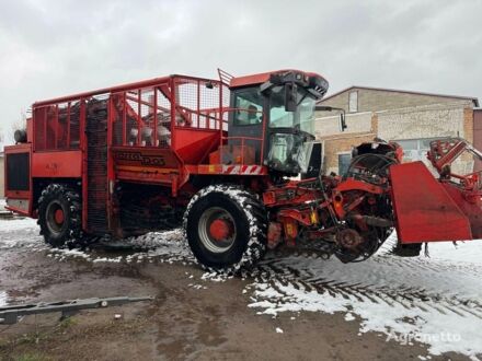 Холмер Terra Dos T2 2005 в Кременце на Automoto.ua Красный Холмер Terra Dos T2, объемом двигателя 0 л и пробегом 100 тыс. км за 47208 $, фото 1 на Automoto.ua