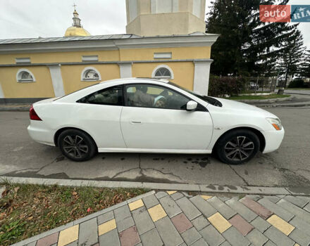 Белый Хонда Аккорд, объемом двигателя 2.4 л и пробегом 200 тыс. км за 6000 $, фото 11 на Automoto.ua