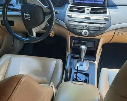 Білий Хонда Аккорд, об'ємом двигуна 2.4 л та пробігом 265 тис. км за 12000 $, фото 1 на Automoto.ua