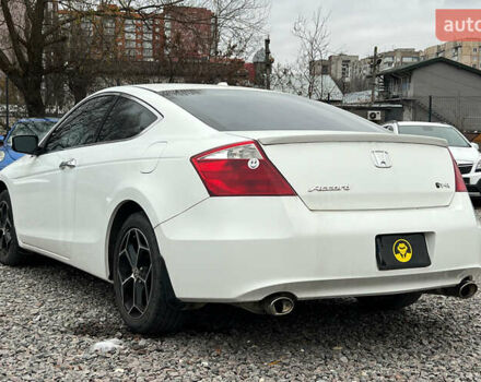 Білий Хонда Аккорд, об'ємом двигуна 2.35 л та пробігом 228 тис. км за 9700 $, фото 3 на Automoto.ua