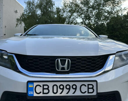 Белый Хонда Аккорд, объемом двигателя 2.4 л и пробегом 126 тыс. км за 13200 $, фото 3 на Automoto.ua