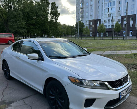 Белый Хонда Аккорд, объемом двигателя 2.4 л и пробегом 126 тыс. км за 13200 $, фото 4 на Automoto.ua