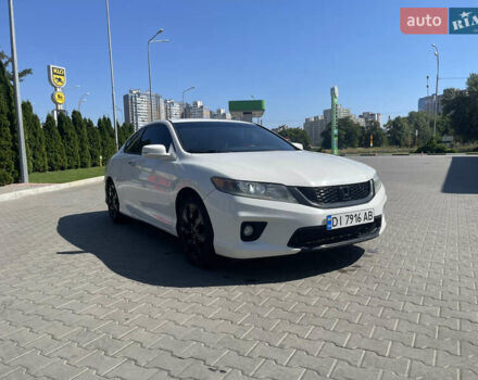 Белый Хонда Аккорд, объемом двигателя 2.4 л и пробегом 192 тыс. км за 8600 $, фото 1 на Automoto.ua