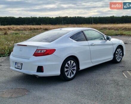 Белый Хонда Аккорд, объемом двигателя 2.36 л и пробегом 127 тыс. км за 10500 $, фото 5 на Automoto.ua