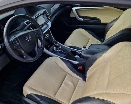 Белый Хонда Аккорд, объемом двигателя 2.36 л и пробегом 127 тыс. км за 10500 $, фото 12 на Automoto.ua