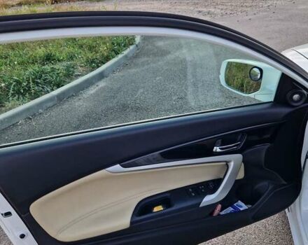 Белый Хонда Аккорд, объемом двигателя 2.36 л и пробегом 127 тыс. км за 10500 $, фото 14 на Automoto.ua