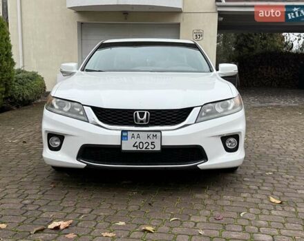 Белый Хонда Аккорд, объемом двигателя 2.36 л и пробегом 223 тыс. км за 11500 $, фото 3 на Automoto.ua