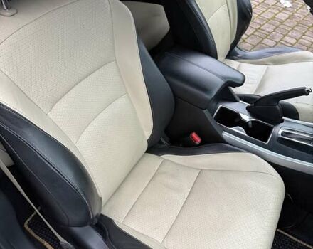 Белый Хонда Аккорд, объемом двигателя 2.36 л и пробегом 223 тыс. км за 11500 $, фото 8 на Automoto.ua