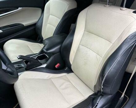 Белый Хонда Аккорд, объемом двигателя 2.36 л и пробегом 223 тыс. км за 11500 $, фото 6 на Automoto.ua