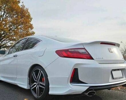 Білий Хонда Аккорд, об'ємом двигуна 3.5 л та пробігом 120 тис. км за 10900 $, фото 1 на Automoto.ua