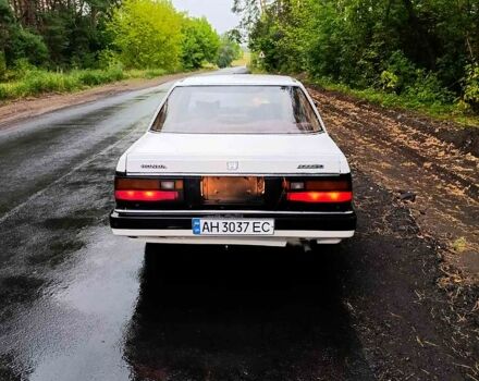 Белый Хонда Аккорд, объемом двигателя 1.8 л и пробегом 270 тыс. км за 1300 $, фото 7 на Automoto.ua