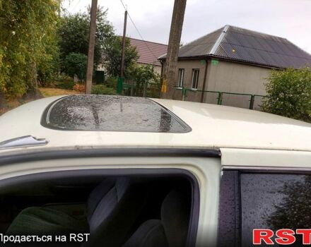 Белый Хонда Аккорд, объемом двигателя 2 л и пробегом 250 тыс. км за 1450 $, фото 5 на Automoto.ua